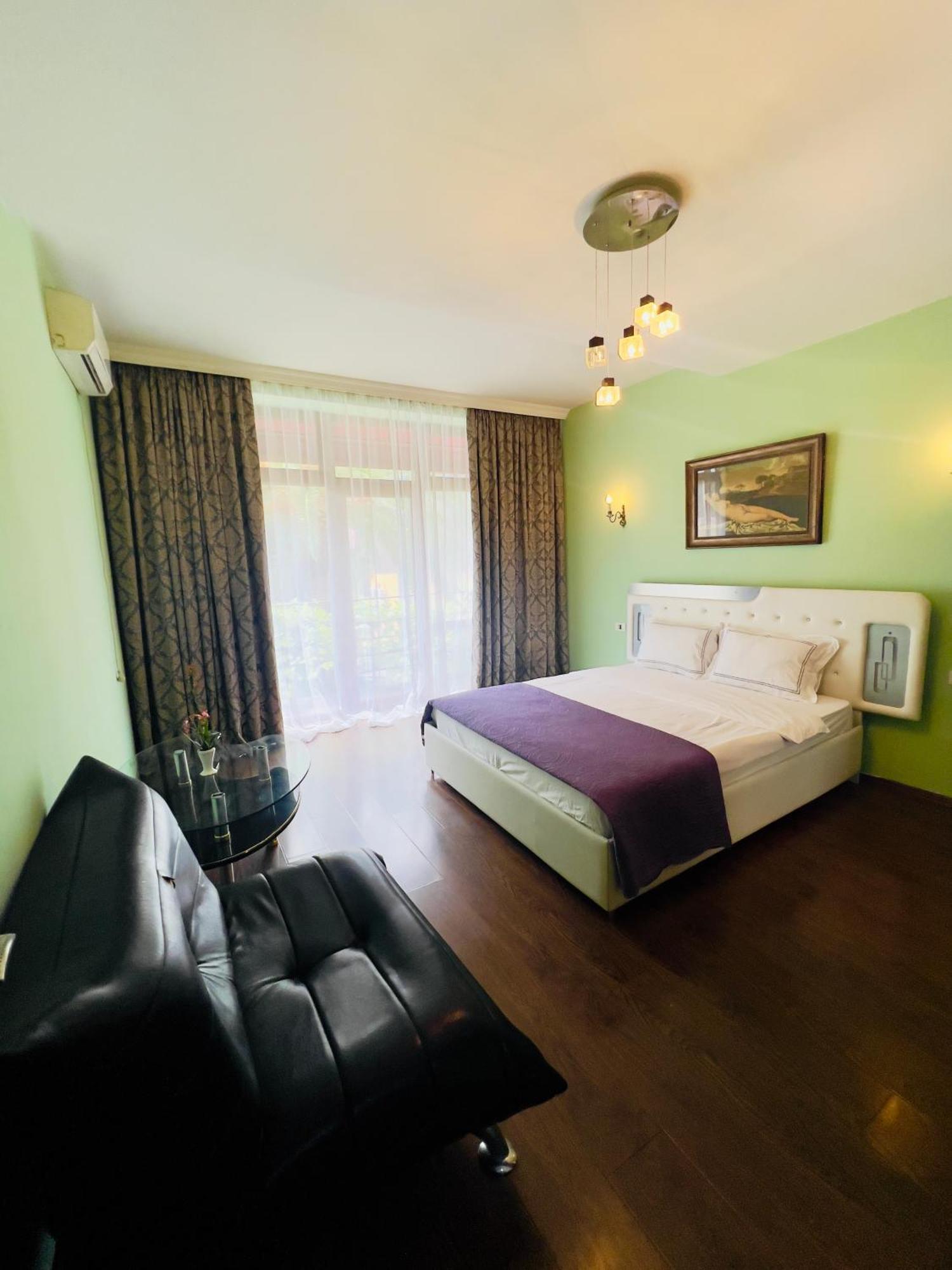 Apartment Maisi Batumi Ngoại thất bức ảnh